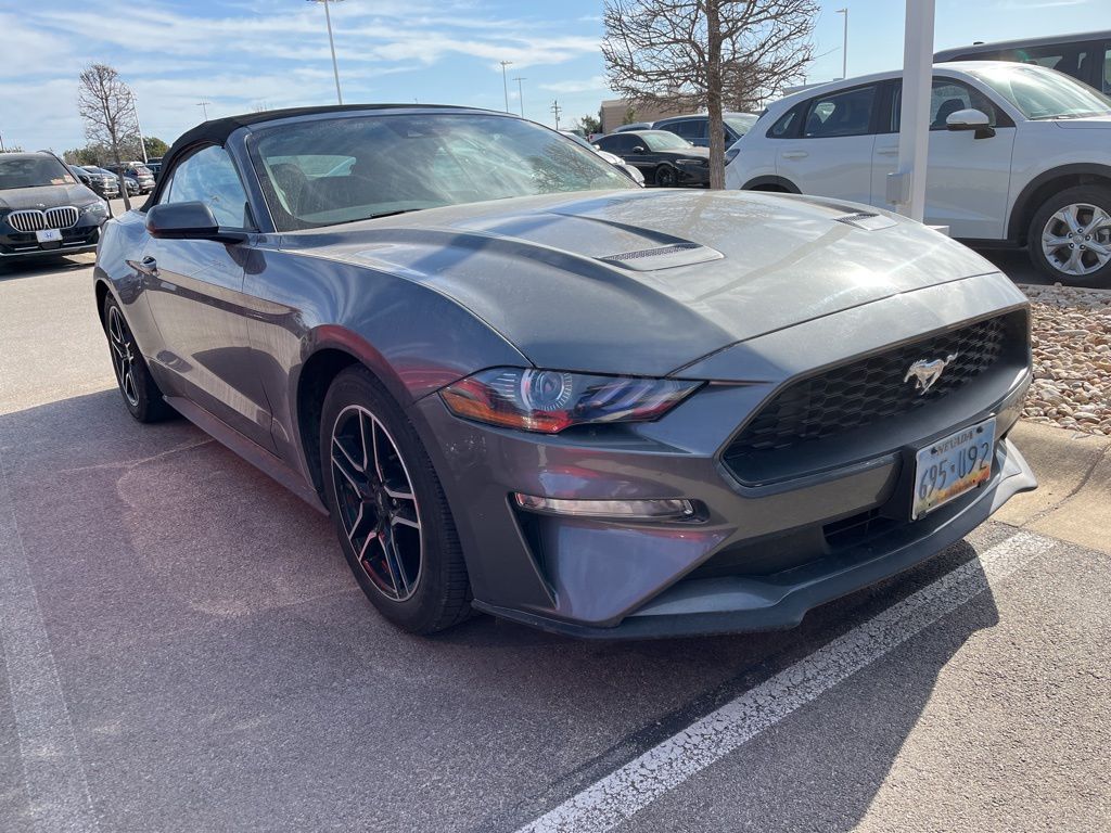 2022 Ford Mustang  2