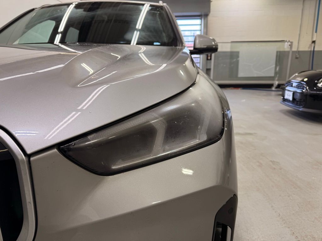 Thumbnail: 2025 BMW X1 - 9