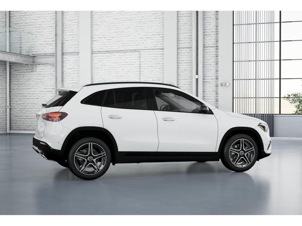 Thumbnail: 2026 Mercedes-Benz GLA - 18