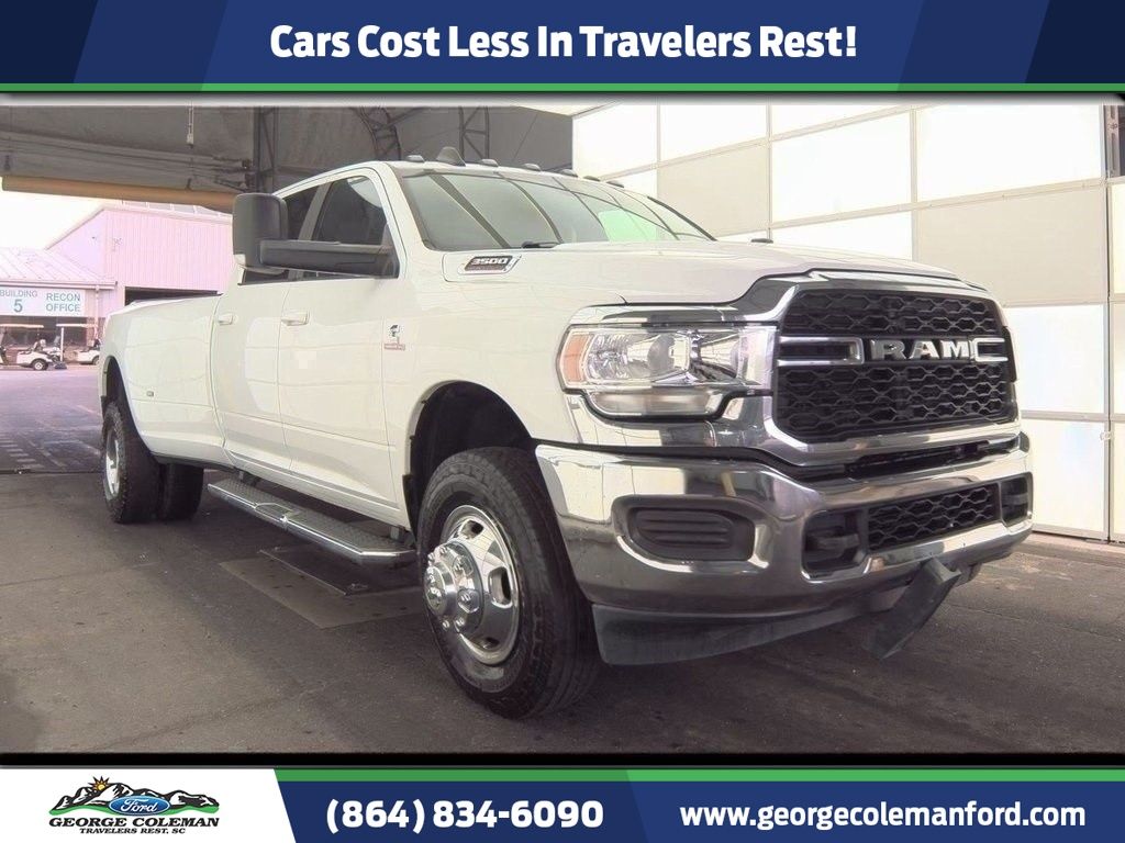 Bright White Clearcoat 2022 RAM 3500 Big Horn Crew Cab LB DRW 4WD Pickup Truck Four-Wheel Drive 6-Speed Automatic