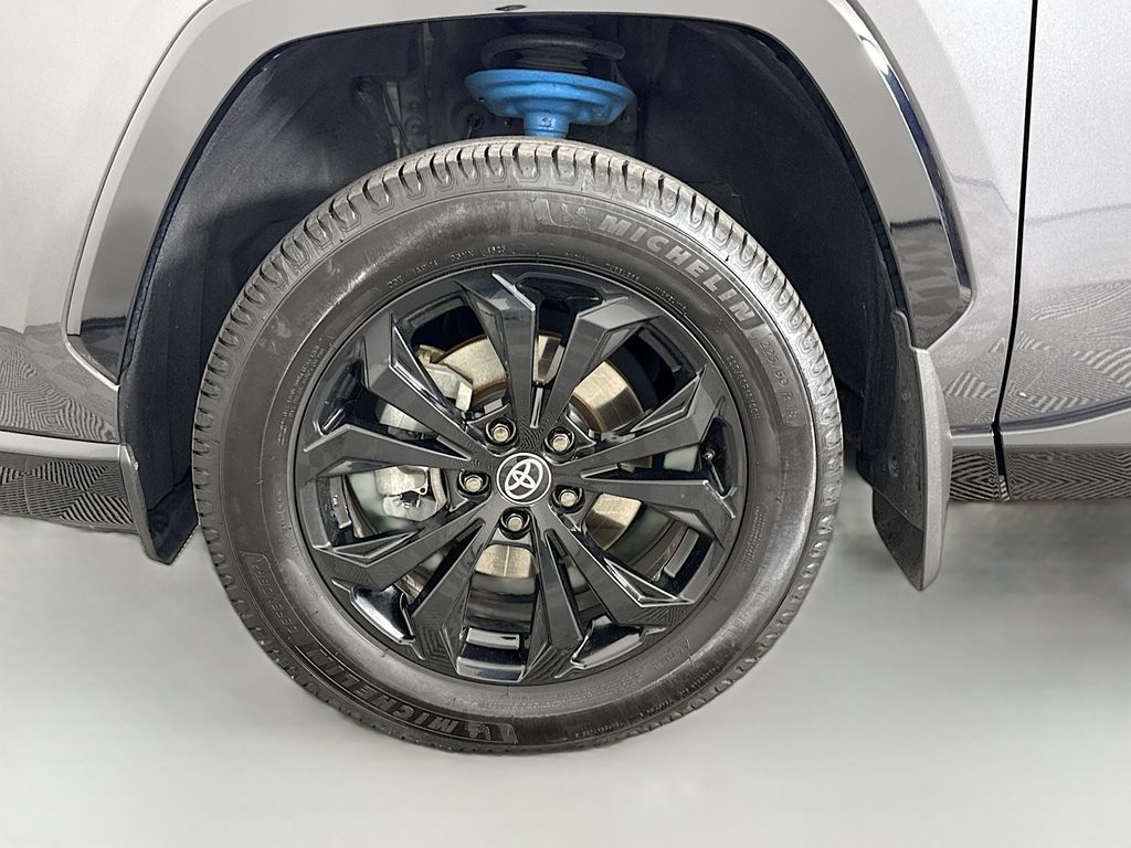 Thumbnail: 2023 Toyota RAV4 - 32