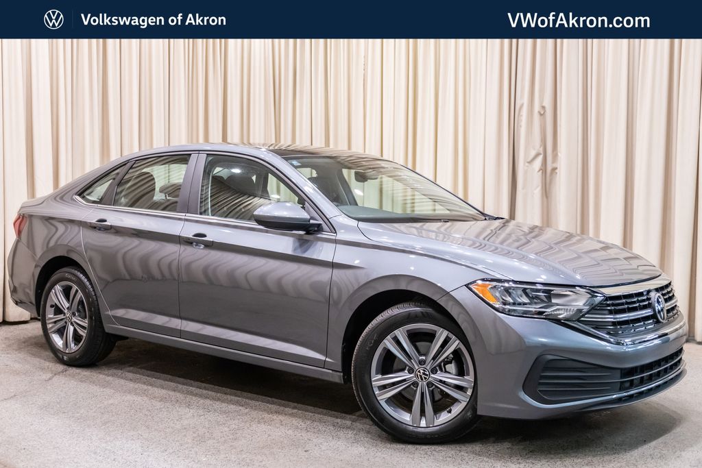 Platinum Gray Metallic 2023 Volkswagen Jetta Sedan Front-Wheel Drive 8-Speed Automatic