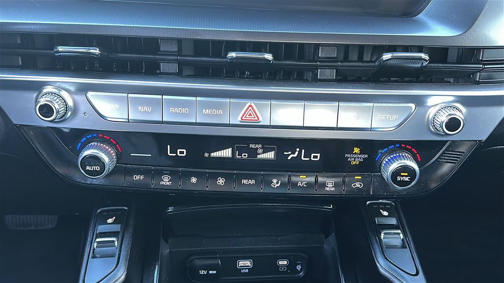 2025 Kia Telluride S White at Legacy Ford