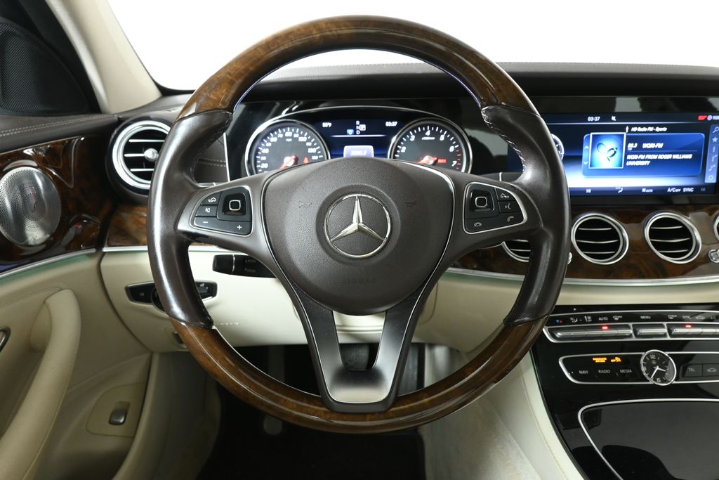 2017 Mercedes-Benz E-Class E 300 17