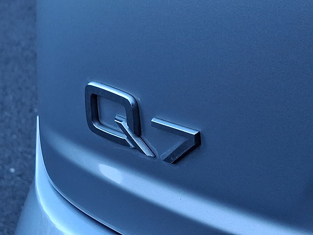 Thumbnail: 2018 Audi Q7 - 30