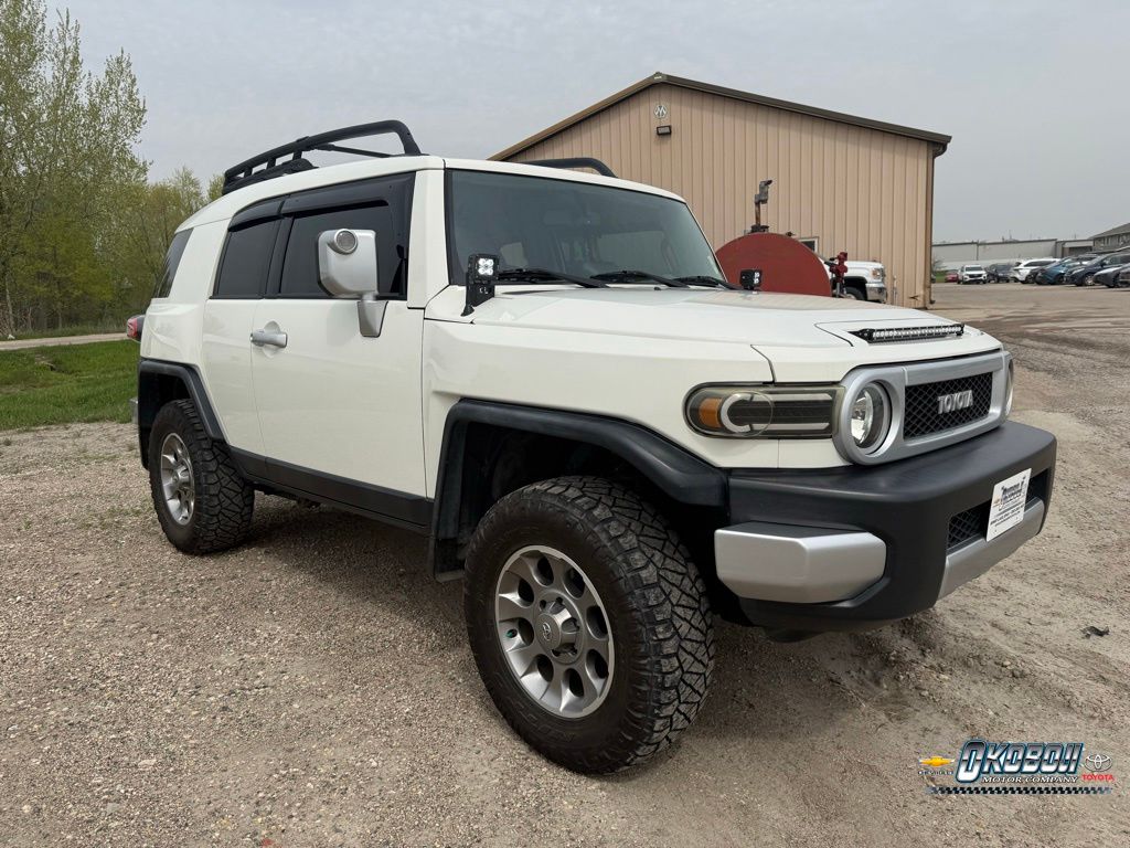 2011 Toyota FJ Cruiser 4WD