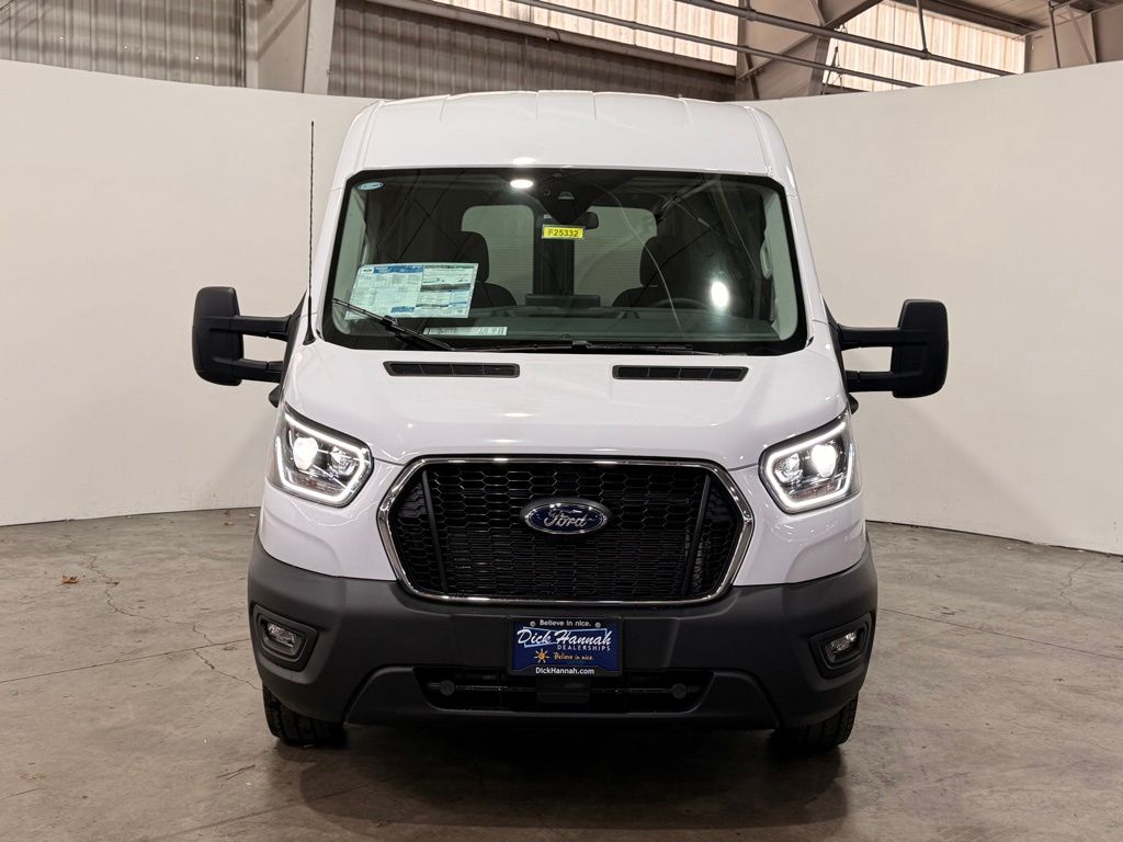 2025 Ford Transit photo 3
