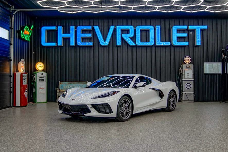 Arctic White 2026 Chevrolet Corvette Stingray 1LT Coupe RWD Coupe Rear-Wheel Drive 8-Speed Dual Clutch