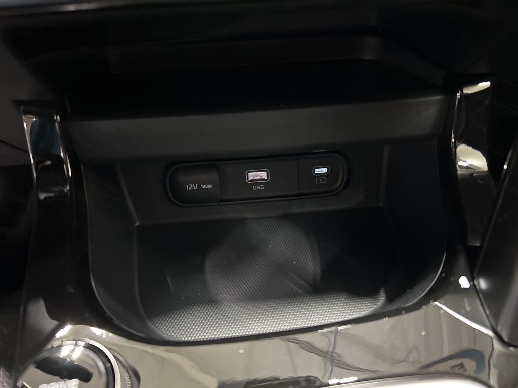 new 2026 Kia Seltos car, priced at $28,405