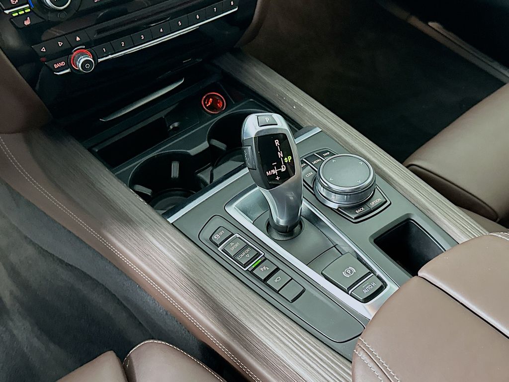 Thumbnail: 2017 BMW X5 - 17