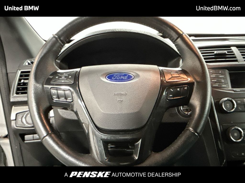 Thumbnail: 2018 Ford Explorer - 14