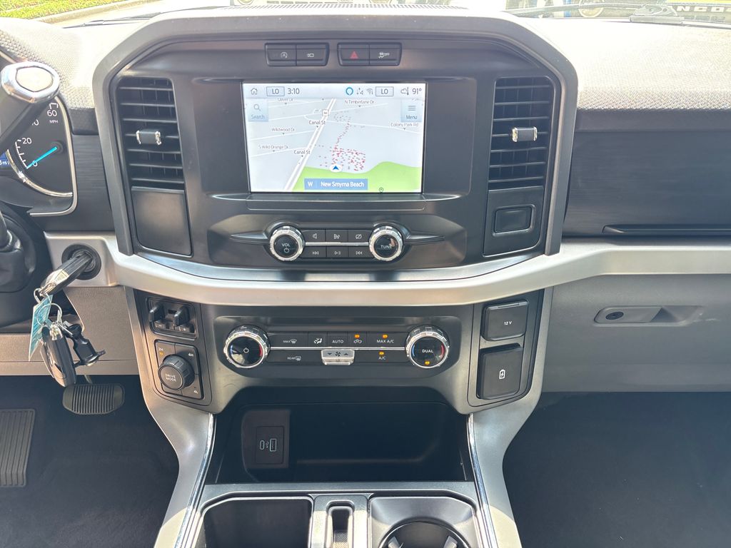 Certified Used 2022 Silver Ford XLT image 22