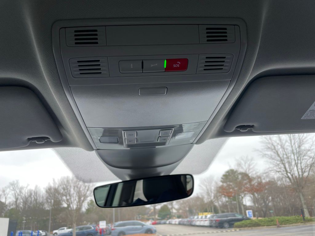 Thumbnail: 2024 Volkswagen Taos - 16