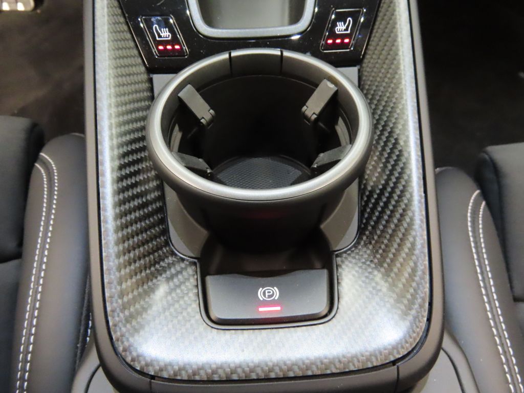 Thumbnail: 2026 Porsche 911 - 29