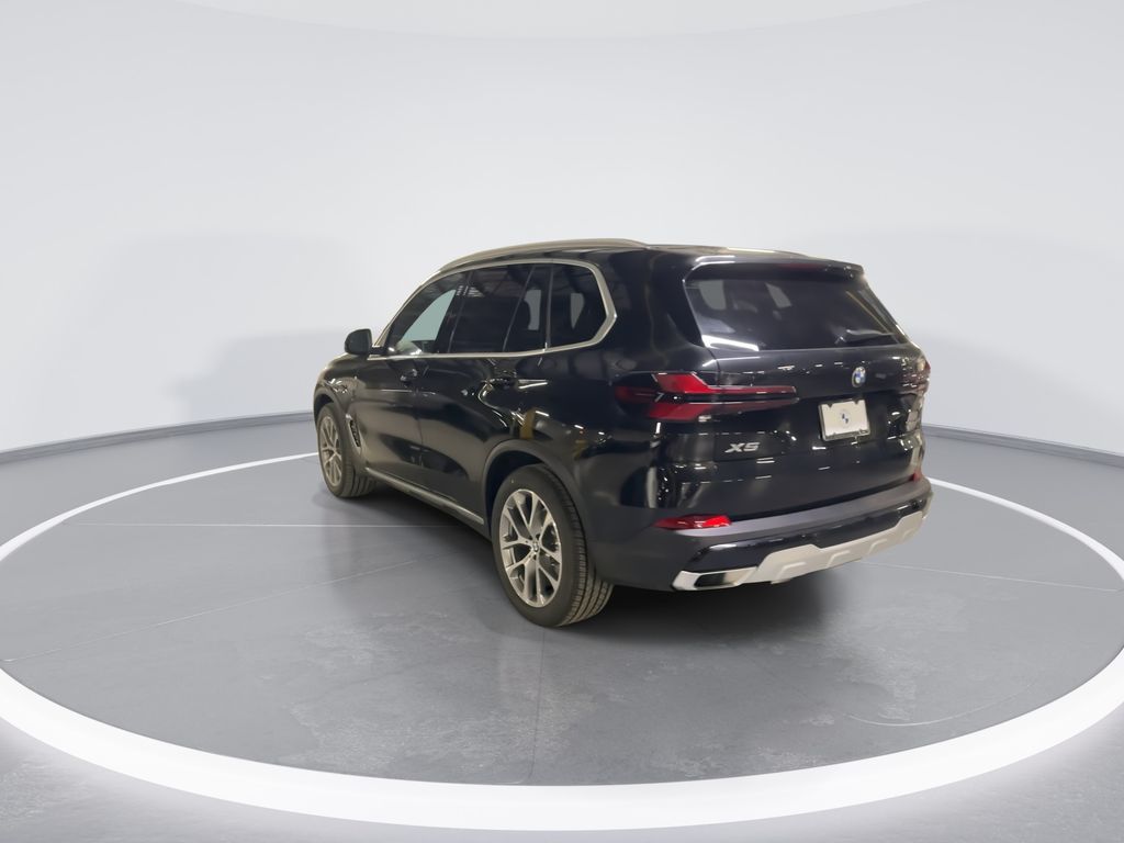 Thumbnail: 2026 BMW X5 - 6