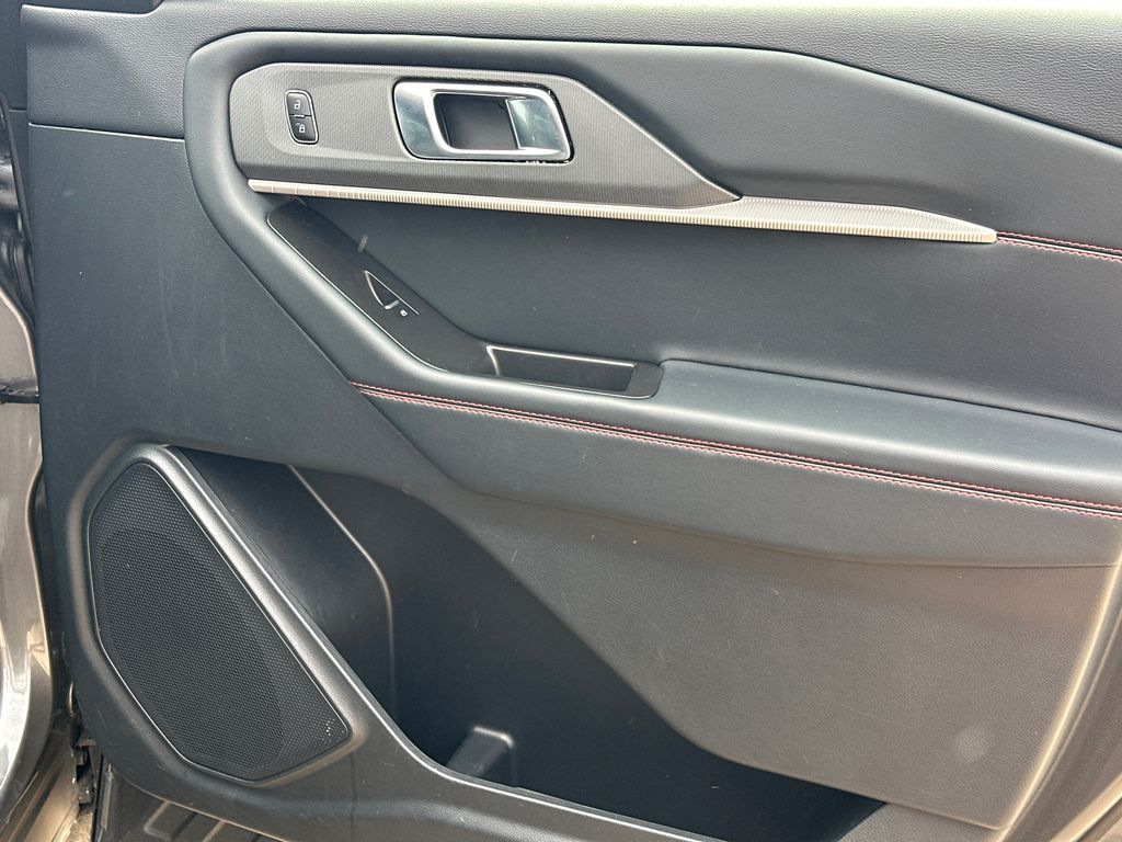 Used 2025 Gray Metallic Ford ST-Line image 14