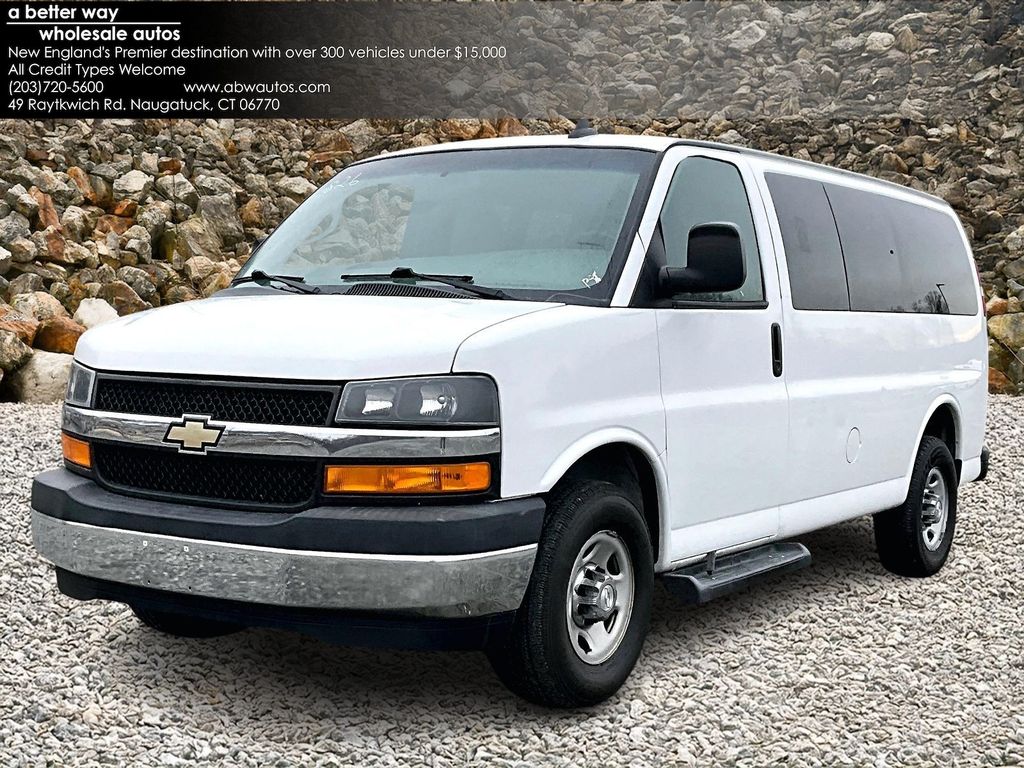 2018 Chevrolet Express 3500 LT RWD