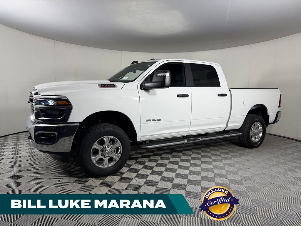 2025 RAM 2500 Big Horn Crew Cab 4WD