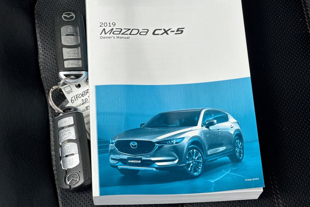 Used 2019 Black Mazda Grand Touring image 10