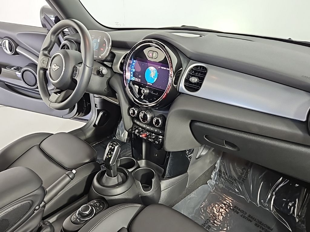 Thumbnail: 2023 MINI Cooper - 13