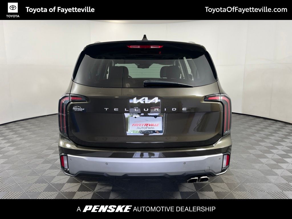 Thumbnail: 2023 Kia Telluride - 7