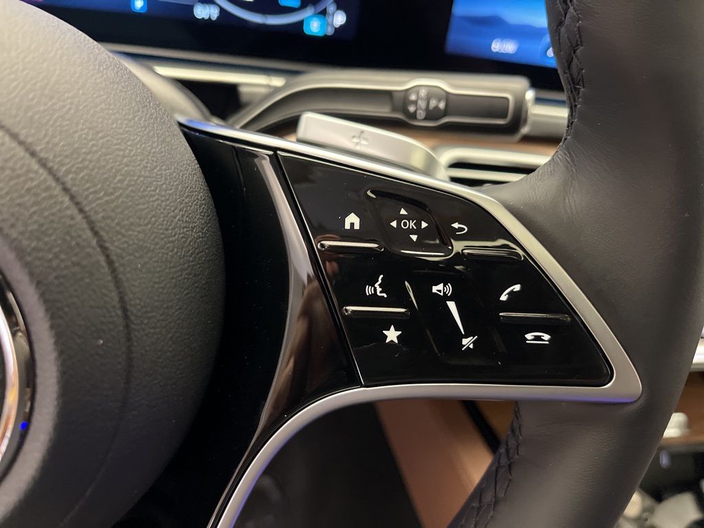 Thumbnail: 2026 Mercedes-Benz GLE - 15