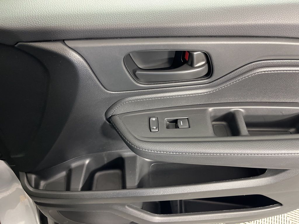 Thumbnail: 2025 Honda Odyssey - 24