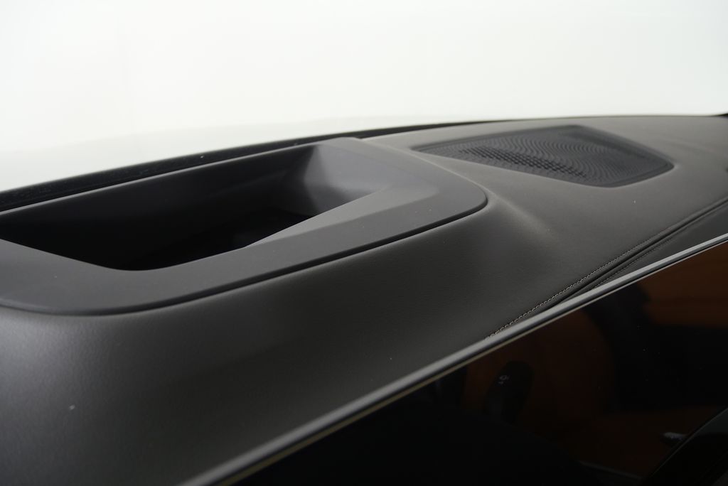 Thumbnail: 2026 BMW X5 - 18