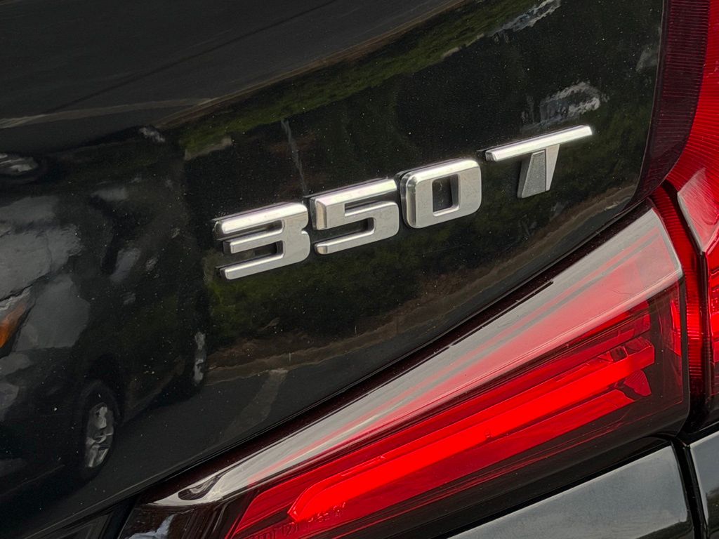 2025 Cadillac XT4 Premium Luxury Stellar Black Metallic - Jim Hudson Acura - Image 18