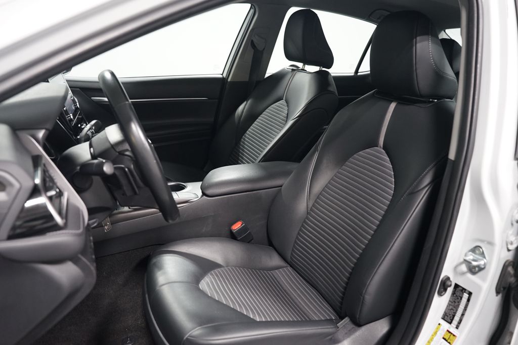 Thumbnail: 2023 Toyota Camry - 6