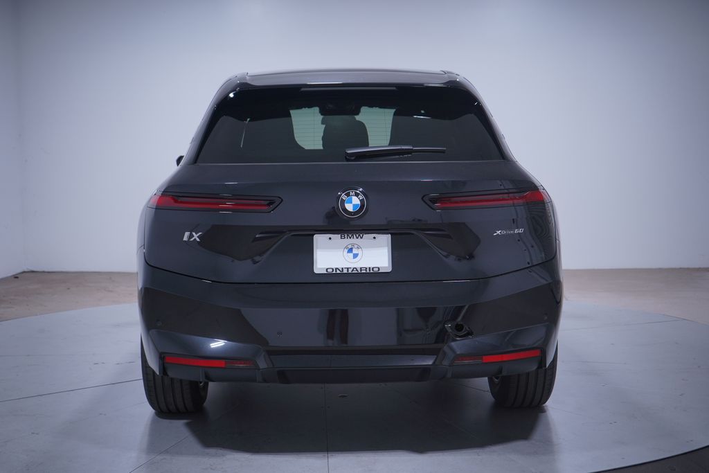 Thumbnail: 2026 BMW iX - 5