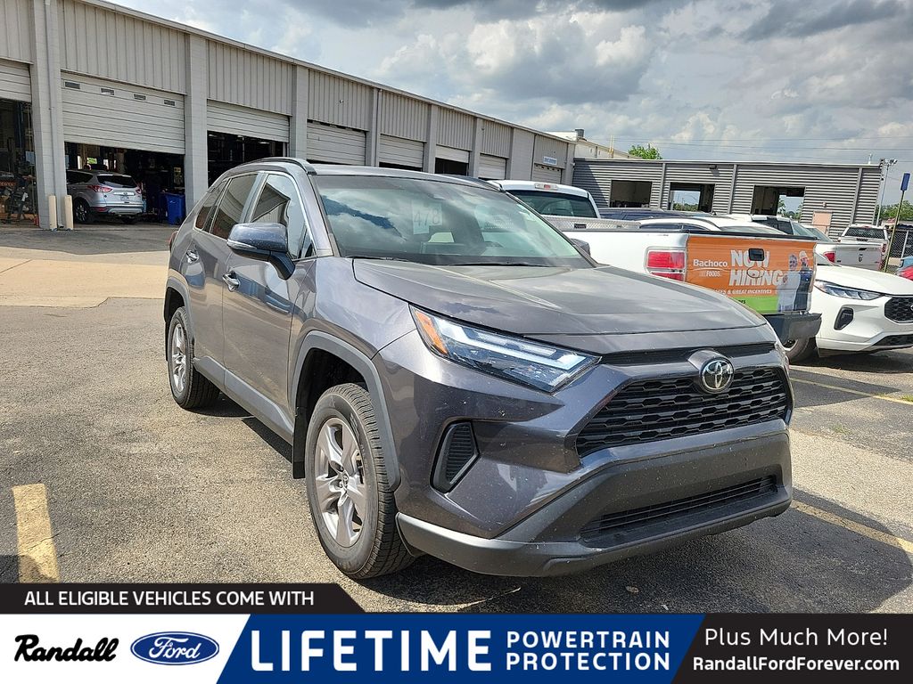 Magnetic Gray Metallic/Ice Edge Roof 2022 Toyota RAV4 XLE FWD SUV / Crossover Front-Wheel Drive 8-Speed Automatic