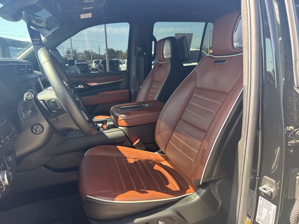 2024 GMC Yukon Denali Ultimate