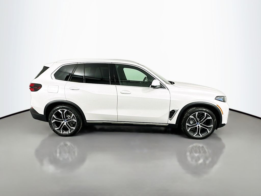 2025 BMW X5 xDrive50e 4