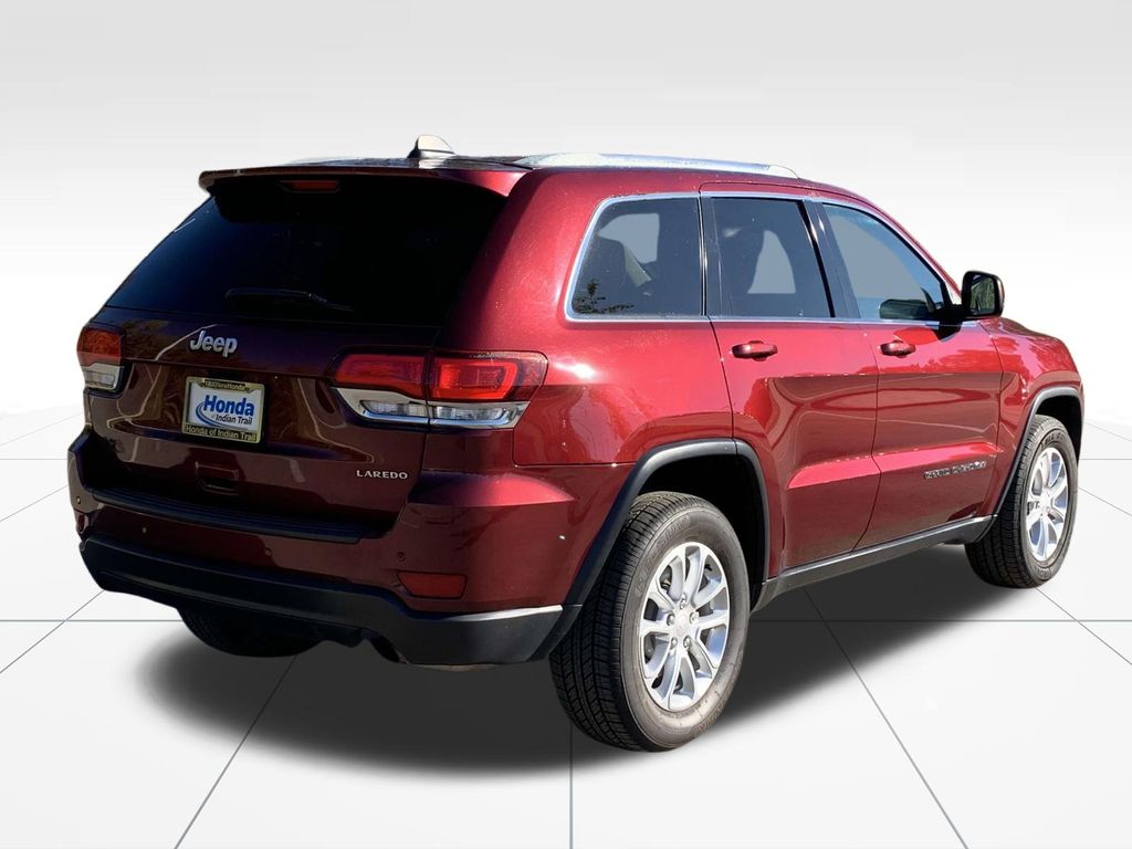 2021 Jeep Grand Cherokee Laredo E 11