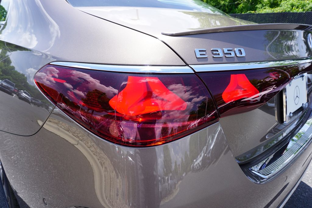 2025 Mercedes-Benz E-Class E 350 15