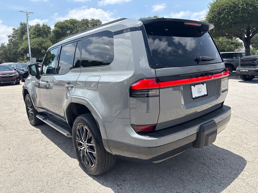 Thumbnail: 2026 Lexus GX - 3