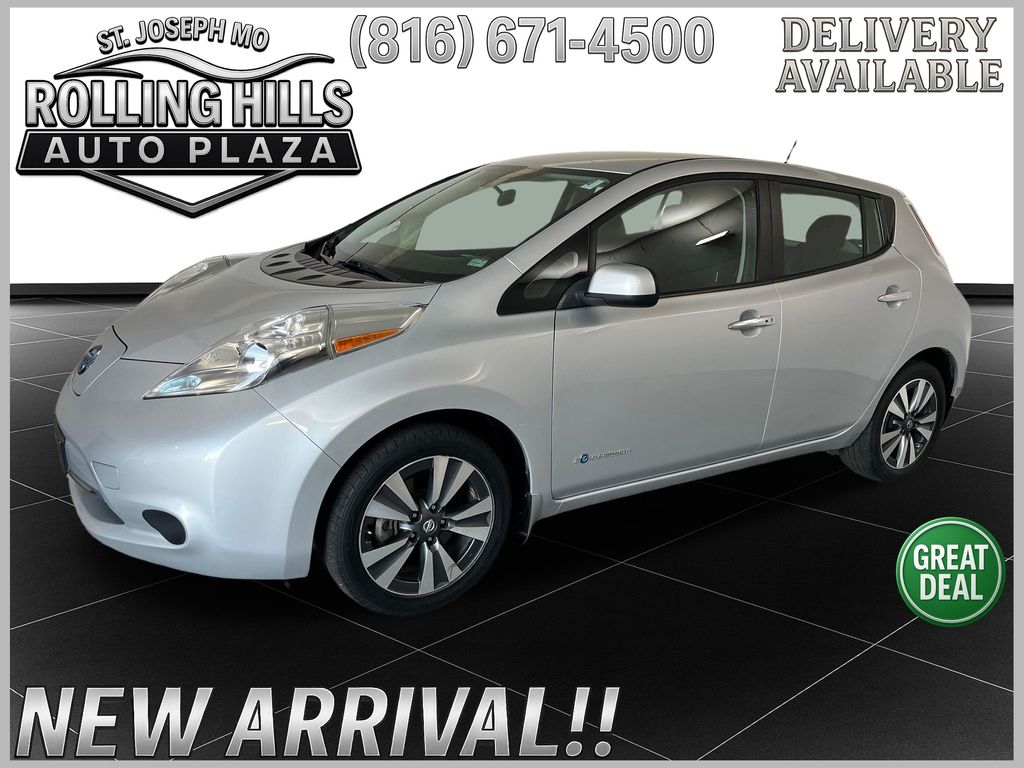Brilliant Silver 2017 Nissan LEAF SV Hatchback Front-Wheel Drive Automatic