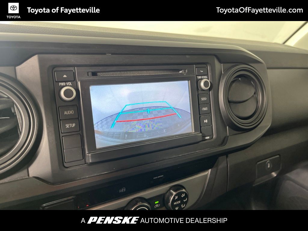 Thumbnail: 2018 Toyota Tacoma - 21