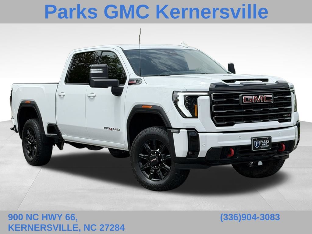 2025 GMC Sierra 2500HD AT4 Crew Cab 4WD