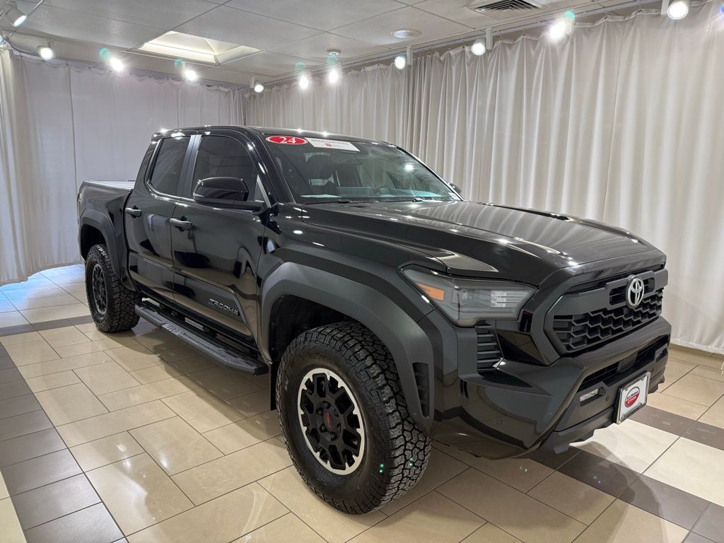 2024 Toyota Tacoma TRD Off-Road 7