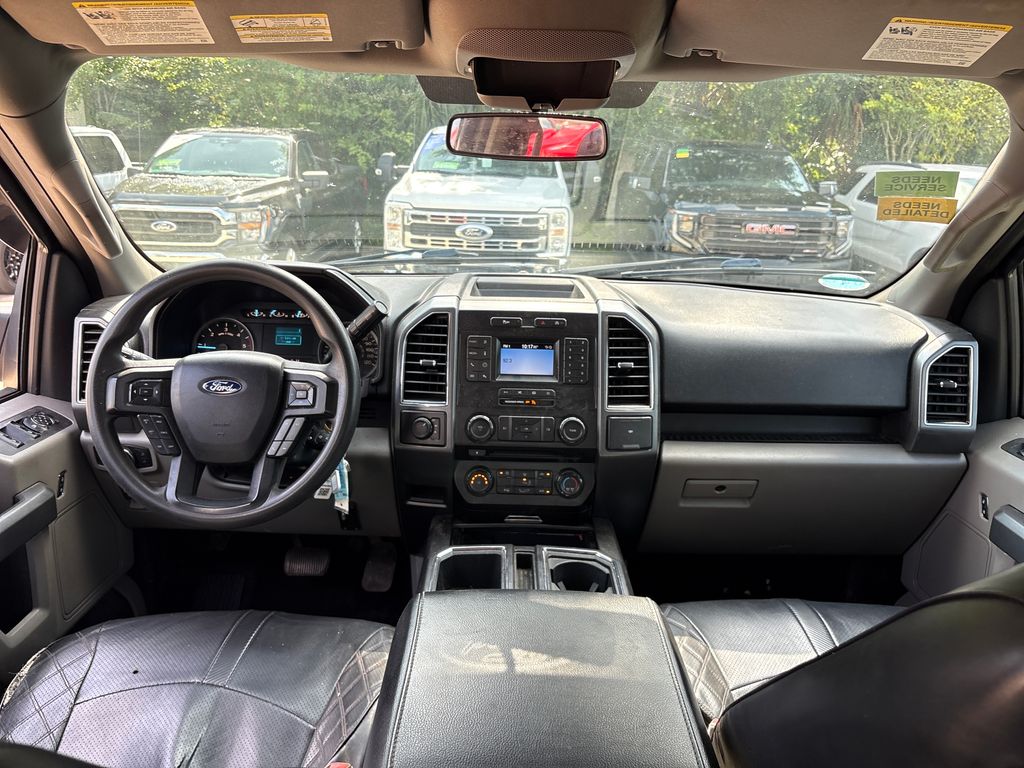 Used 2018 Black Ford  image 8