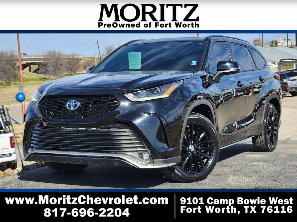 2023 Toyota Highlander XSE FWD