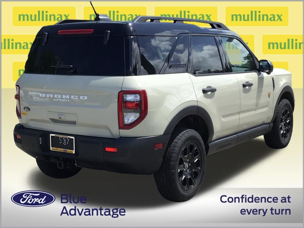 Certified Used 2025 Beige Ford Badlands image 4
