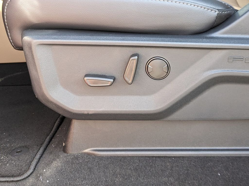 2025 Ford F-250 Super Duty Lariat