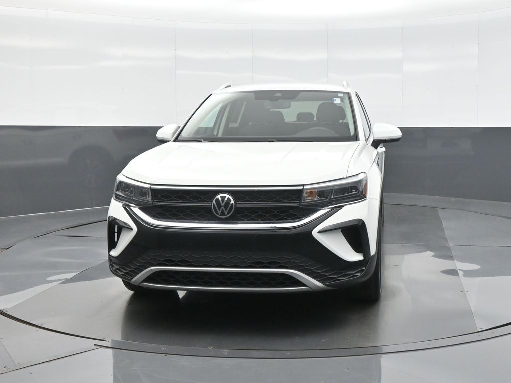 Used 2022 Volkswagen Taos 1.5T SE with VIN 3VVYX7B26NM063082 for sale in Kansas City