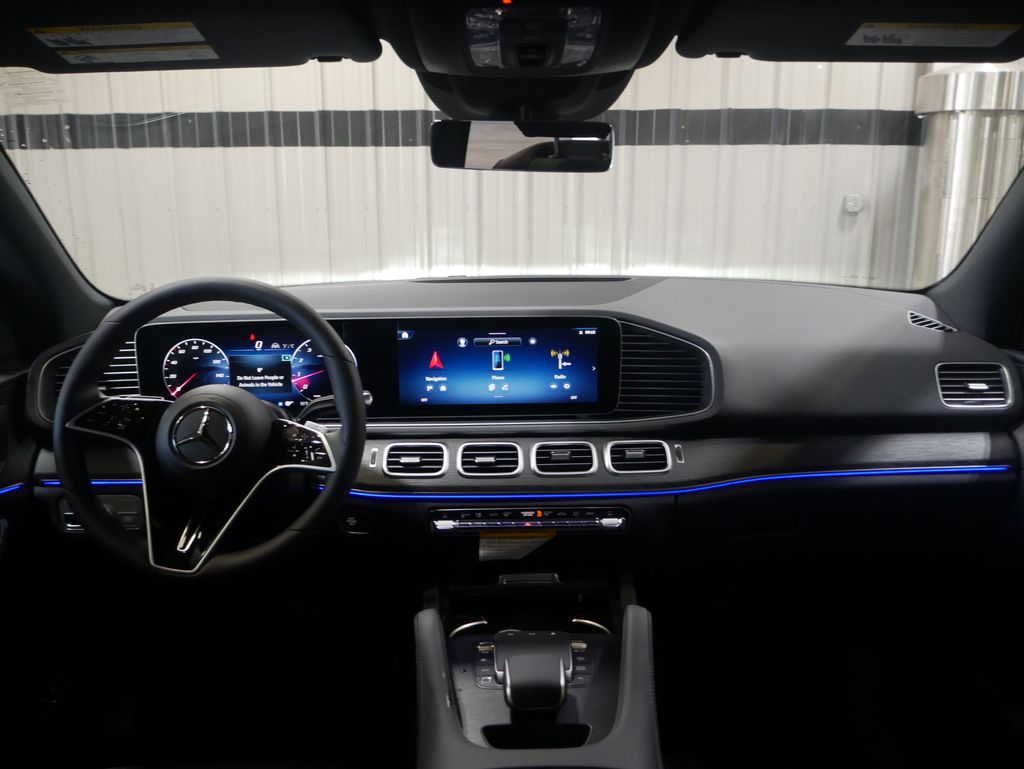 Thumbnail: 2026 Mercedes-Benz GLE - 26