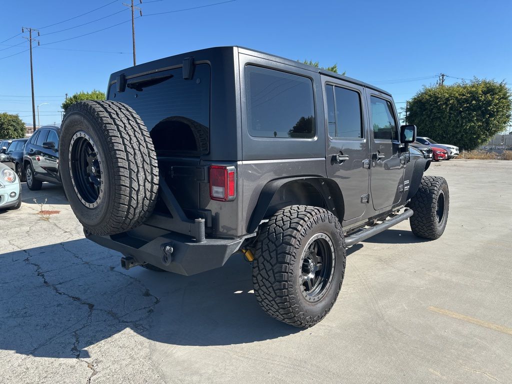 2017 Jeep Wrangler Unlimited Sport S 3