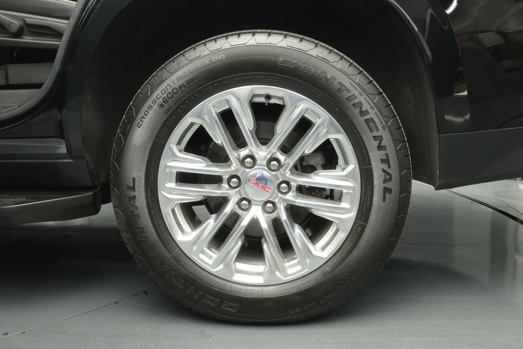 2022 GMC Yukon SLT - Photo 25