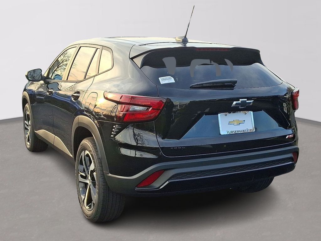 Thumbnail: 2026 Chevrolet Trax - 3